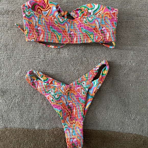 Colorful smocked bikini - Picture 2 of 2